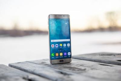 mobile CRM app - cellphone mobile CRM app - cellphone