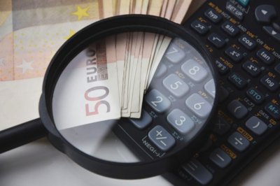 CRM cost benefit analysis - money CRM cost benefit analysis - money